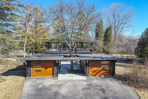Sleepy Hollow, MILWAUKEE, WI 53217