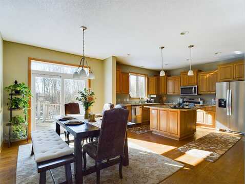 Noble, MINNEAPOLIS, MN 55443