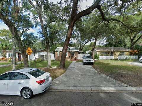 39Th, SAINT PETERSBURG, FL 33709