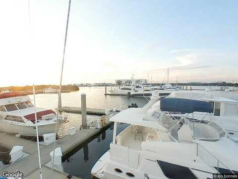 Yacht Club, TAMPA, FL 33616