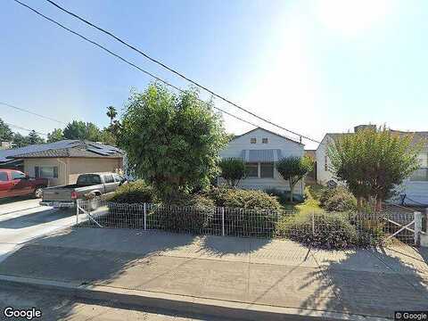 7Th, OAKDALE, CA 95361