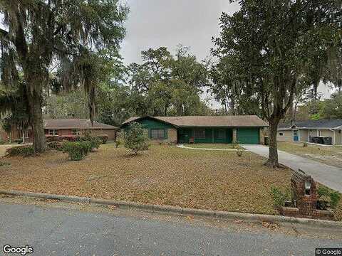 Thorny Bush, SAVANNAH, GA 31419