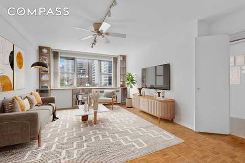 221 East 50th Street, New York, NY 10022