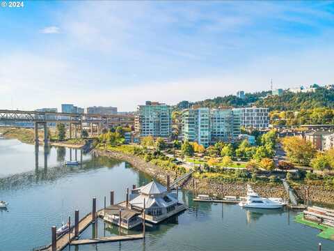 River, PORTLAND, OR 97201