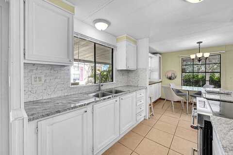 2919 NW 65th Ave, Margate, FL 33063