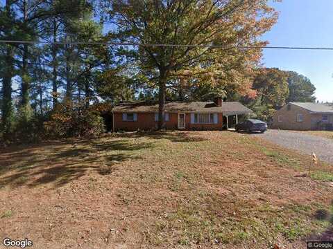 Roundtree, BEDFORD, VA 24523