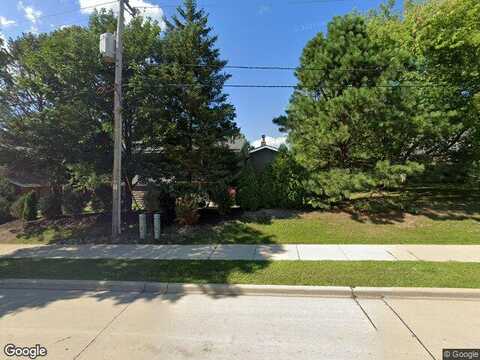 Layton, MILWAUKEE, WI 53228