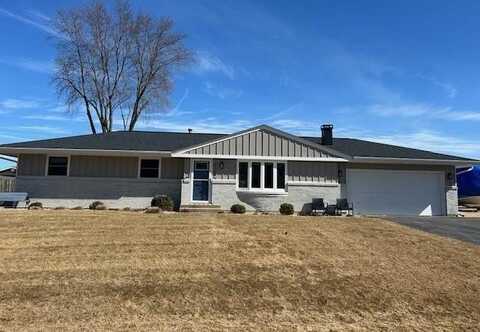 210 TEAL, WINNEBAGO, IL 61088