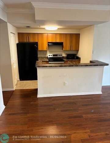 5980 W Sample Rd, Coral Springs, FL 33067