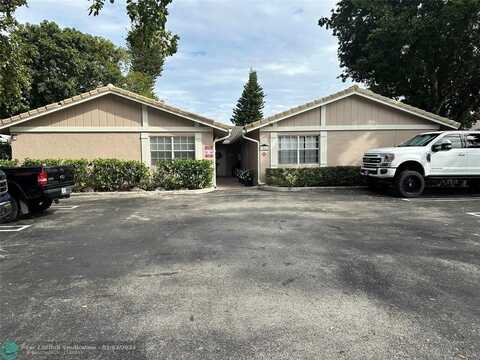 3841 Riverside Dr, Coral Springs, FL 33065