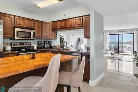 2202 S Cypress Bend Drive, Pompano Beach, FL 33069