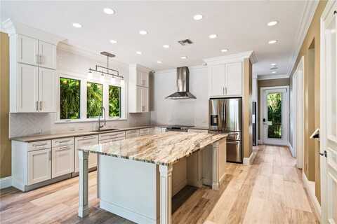 220 Shores Drive, Vero Beach, FL 32963