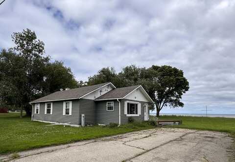 6988 COUNTY ROAD Y, OCONTO, WI 54153