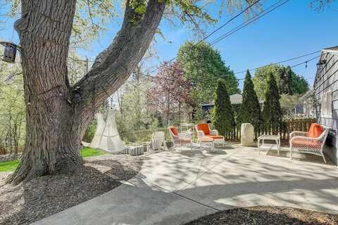Hanover, CEDARBURG, WI 53012