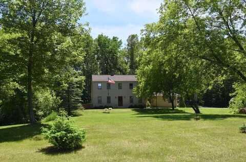 Oak Forest, SUAMICO, WI 54313