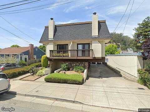 Kains Ave, Albany, CA 94706