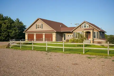 300 Praire Avenue, Sharon Springs, KS 67758