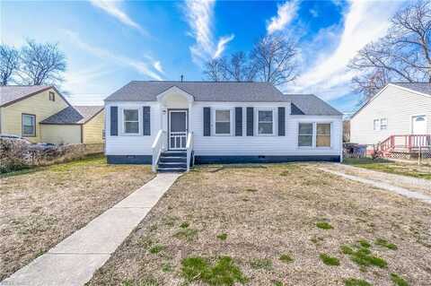 413 Colonial Avenue, Hampton, VA 23661