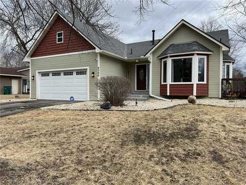 9500 James Avenue N, Brooklyn Park, MN 55444