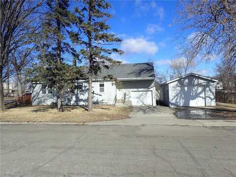 105 Pine Street S, Sauk Centre, MN 56378