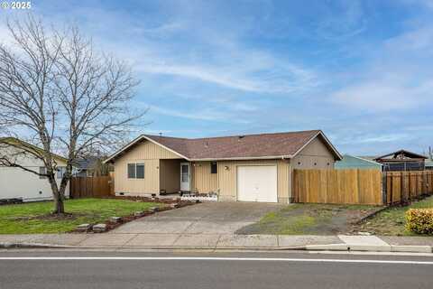 755 DIAMOND HILL RD, Harrisburg, OR 97446