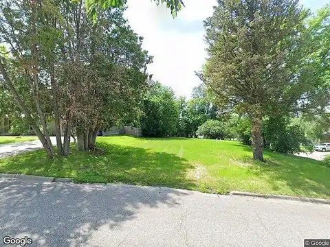 E Cherry Ave, Fergus Falls, MN 56537