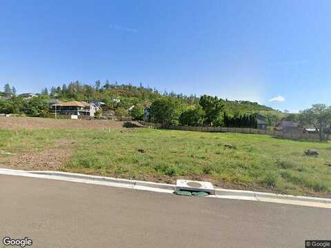 Stonegate Dr # 467, Eagle Point, OR 97524