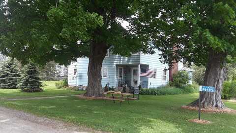 N6485 High Point Road, Juneau, WI 53039