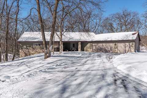 5123 N Northwood Trace, Janesville, WI 53545