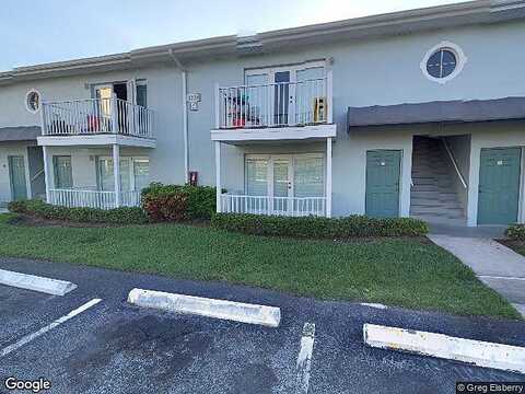 N Key Dr #8, North Fort Myers, FL 33903