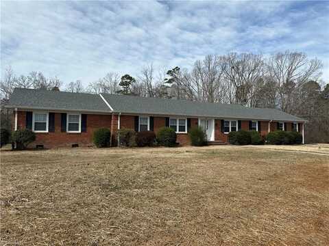 323 Nc Highway 62, Greensboro, NC 27406