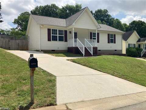 253 Williamsgate Court, Winston Salem, NC 27107