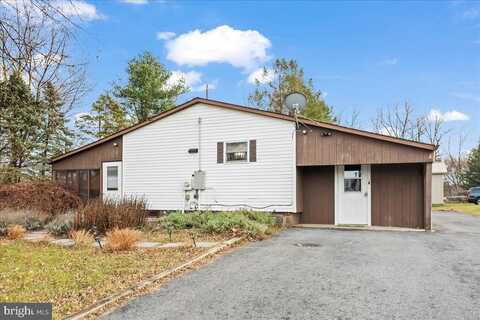 1272 RUNNING DEER DRIVE, AUBURN, PA 17922