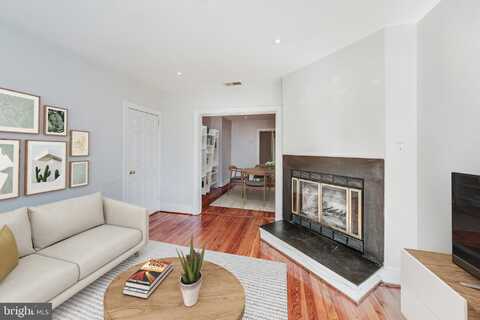 218 12TH PLACE NE, WASHINGTON, DC 20002