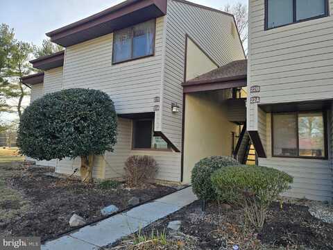 21 DAISY LA, MOUNT LAUREL, NJ 08054