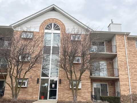 S. Robin Ln #D2, Homewood, IL 60430