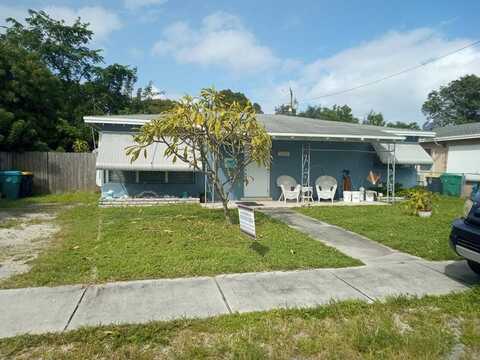 13Th, DANIA, FL 33004