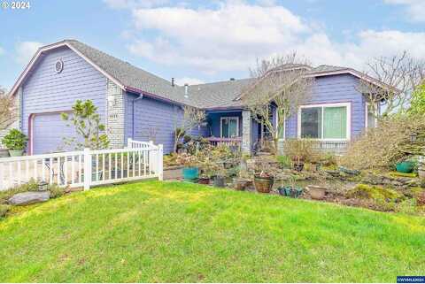 Indian Earth Ave, Salem, OR 97305