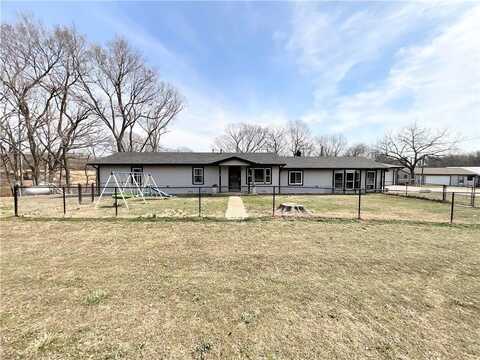 55804 S 600 RD, Kansas, OK 74347