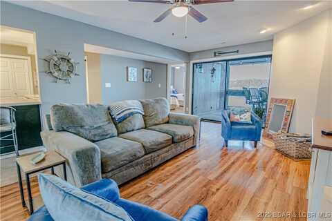 5940 Baydy Peak Road unit: 222, Osage Beach, MO 65065