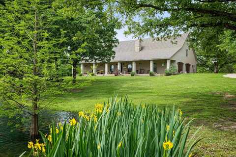 4851 County Road 745, Jonesboro, AR 72405