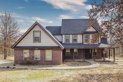 108 Deer Ridge Dr., Searcy, AR 72143