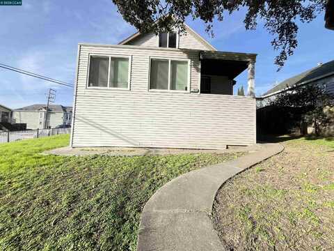 700 Pennsylvania St, Vallejo, CA 94590