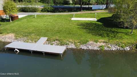 30 Frontage Ln, Saint Maries, ID 83861