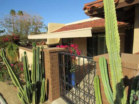 48440 Racquet Lane, Palm Desert, CA 92260