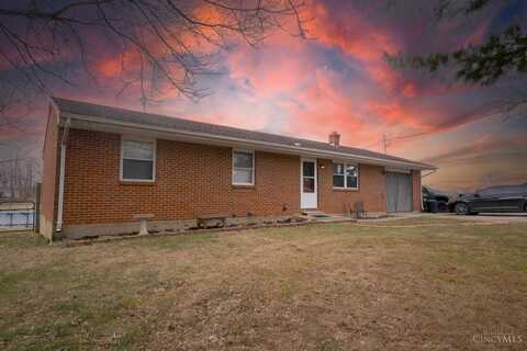 9727 Gratis Jacksonburg Road, Gratis, OH 45064