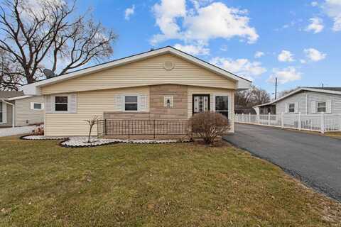 835 E CENTER Road, Kokomo, IN 46902