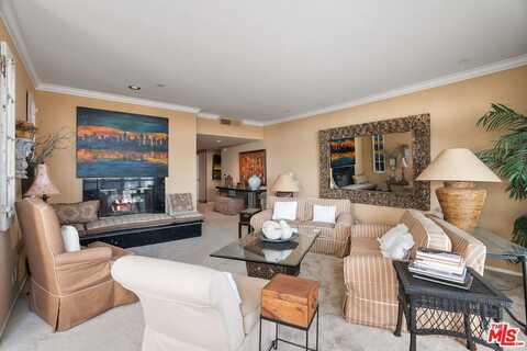 235 S Reeves Dr, Beverly Hills, CA 90212