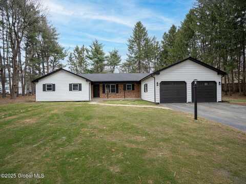 2 Nicholas Avenue, North Greenbush, NY 12144