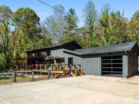 32 Campground Road, Asheville, NC 28805
